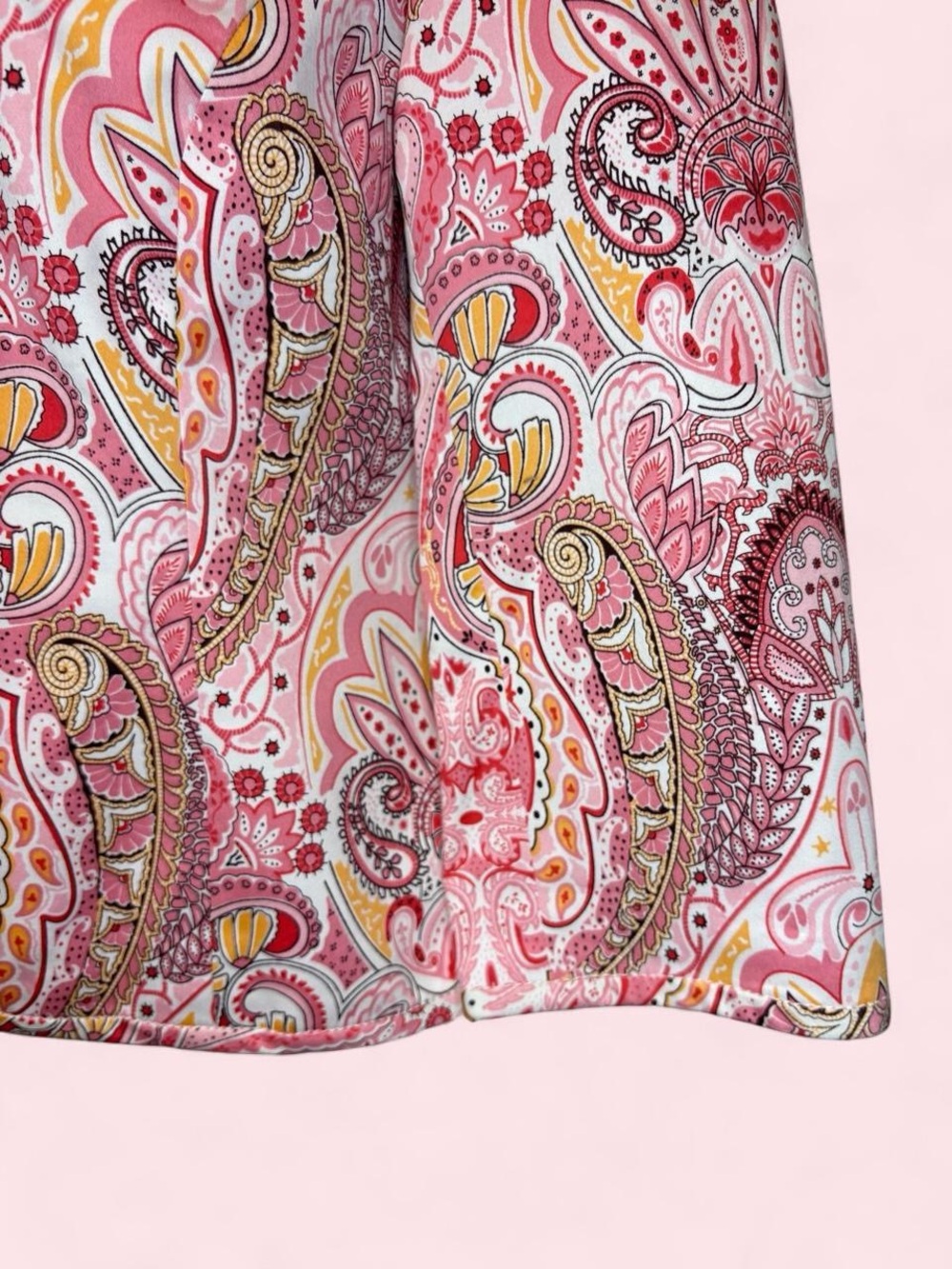 Pink Paisley Button-Front Cropped Jacket - Picture 4 of 7